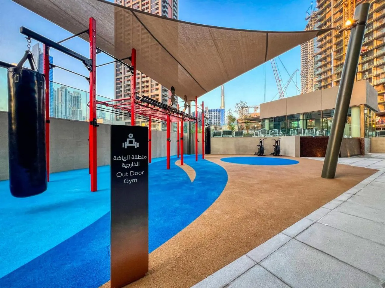 Apartment Luxury Studio In Peninsula Five, Business Bay Dubai