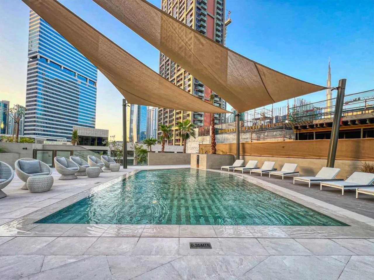 Apartment Luxury Studio In Peninsula Five, Business Bay Dubai