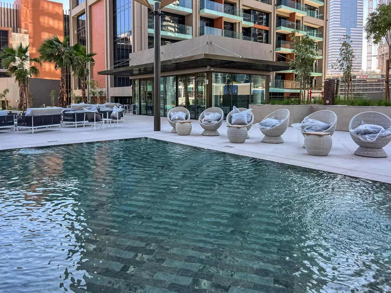 Luxury Studio In Peninsula Five, Business Bay Dubai 0*,